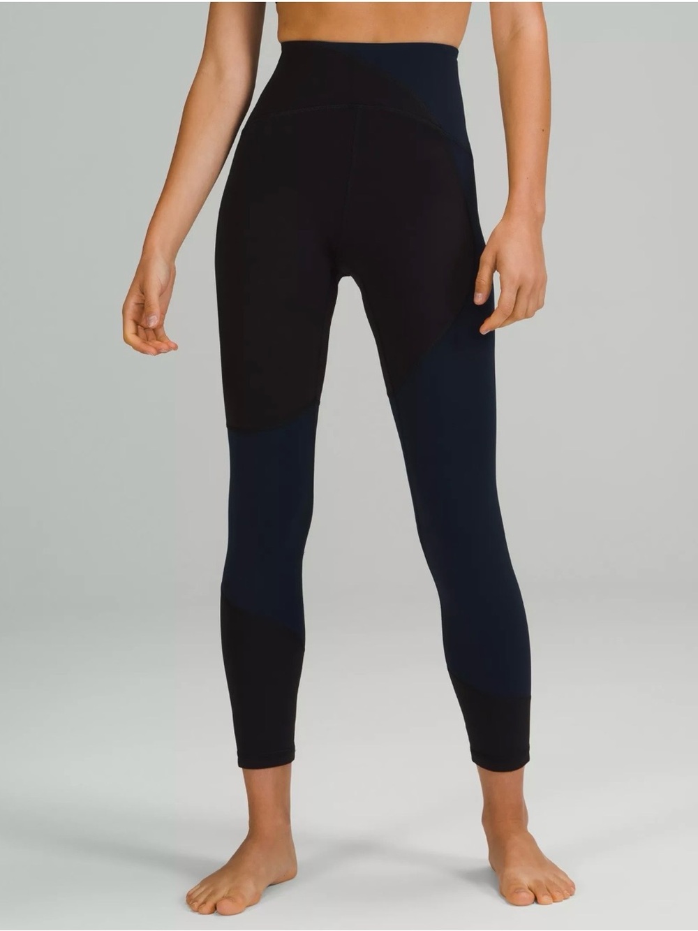 lululemon athletica Black & Navy High-Rise Colorblock Leggings - size 4